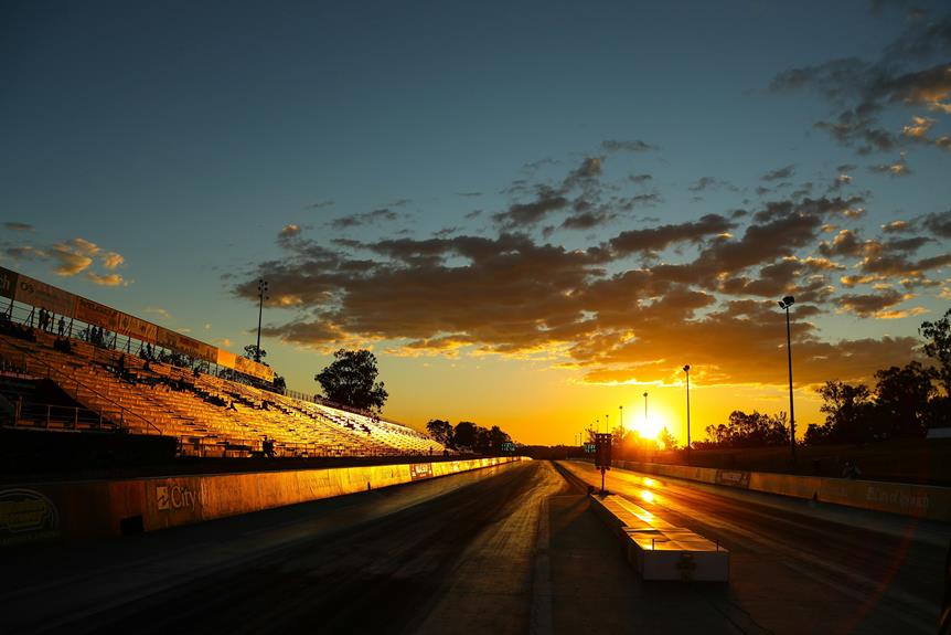 racing at thunderhill speedway